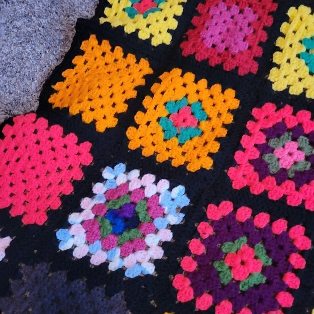 Vintage 80s Roseann Show Granny Square Afghan crochet Handmade Blanket